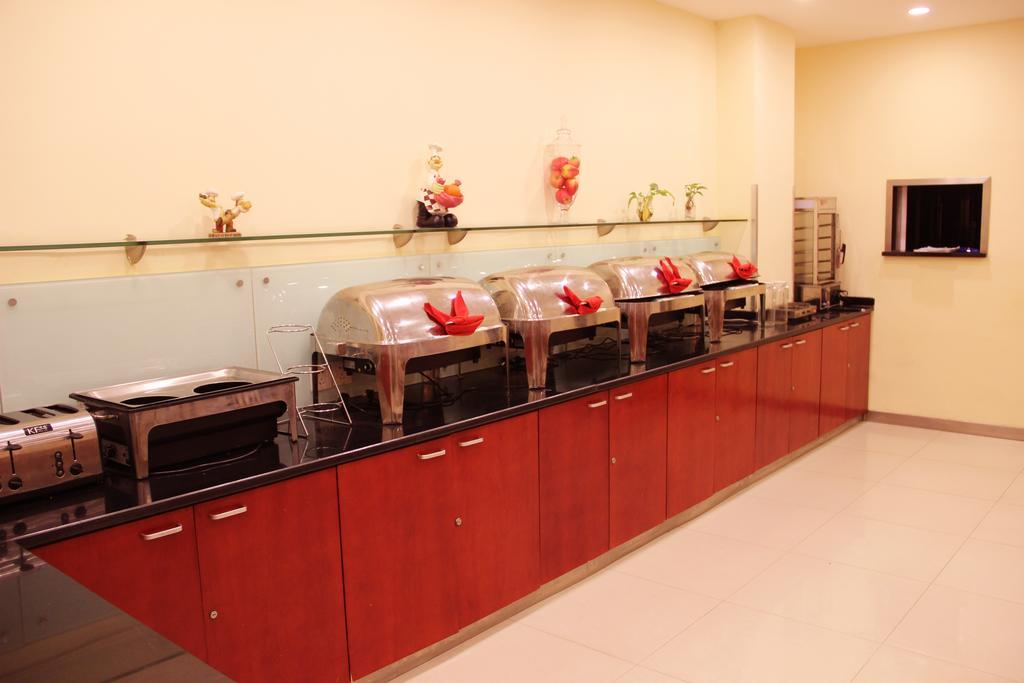Hanting Hotel Shanghai Hongqiao Railway Station Huqingping Highway Esterno foto