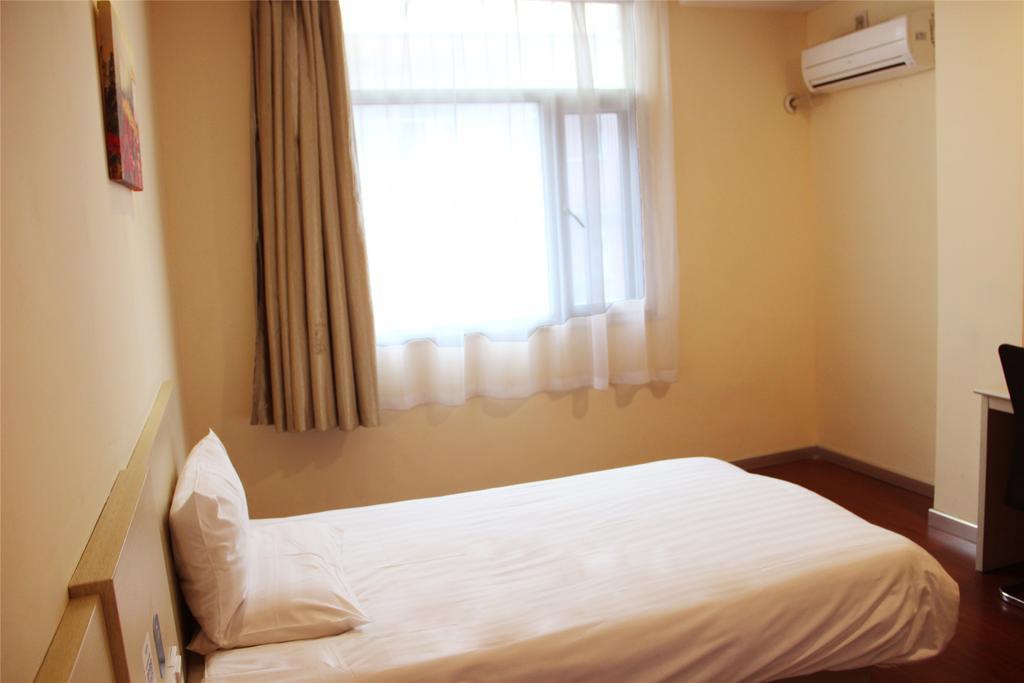 Hanting Hotel Shanghai Hongqiao Railway Station Huqingping Highway Esterno foto