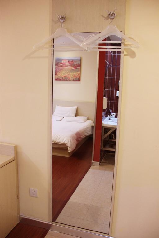 Hanting Hotel Shanghai Hongqiao Railway Station Huqingping Highway Esterno foto