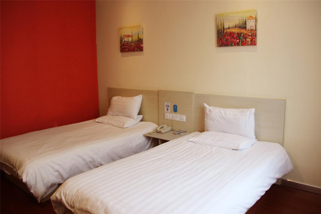 Hanting Hotel Shanghai Hongqiao Railway Station Huqingping Highway Esterno foto